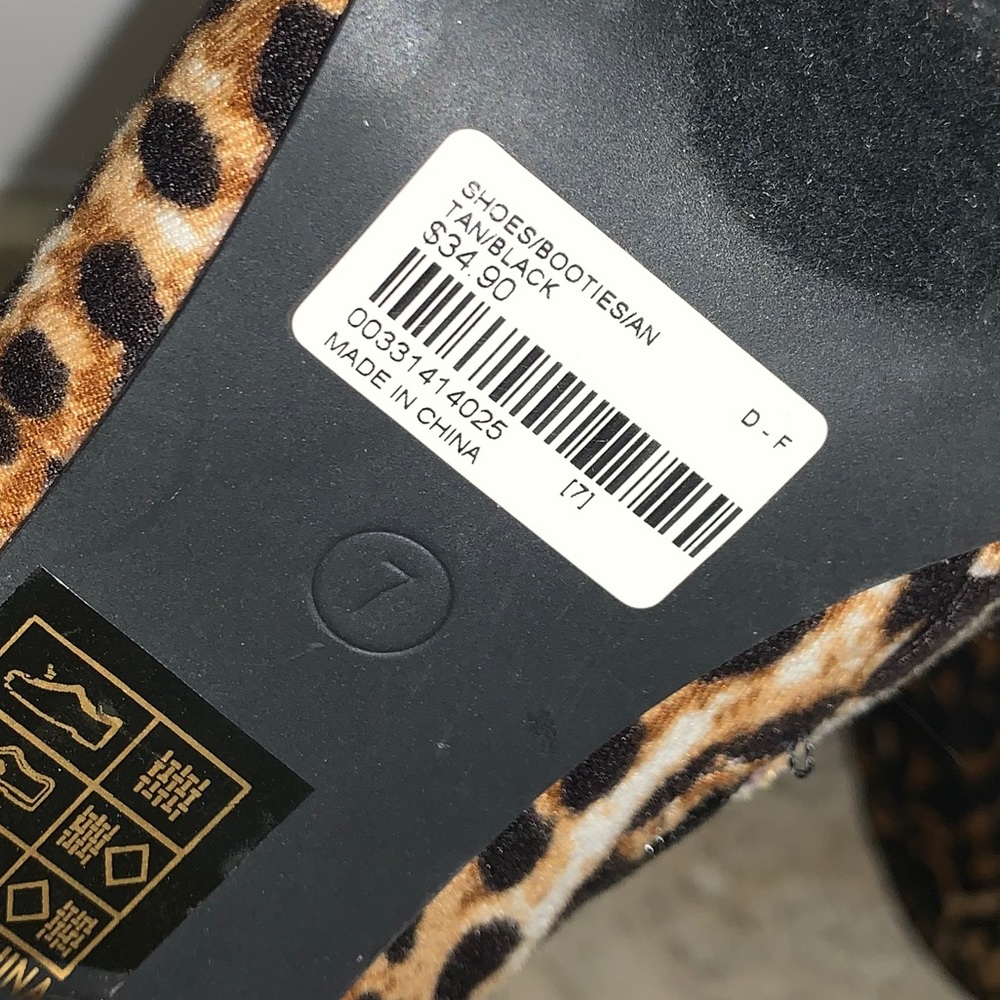 Leopard boots/heeled/7 - Picture 6 of 6